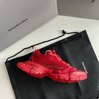 Rote Turnschuhe