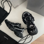 Sneaker Caged Panel Runner Schwarz-Silber