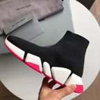 Schwarz-weiße Turnschuhe