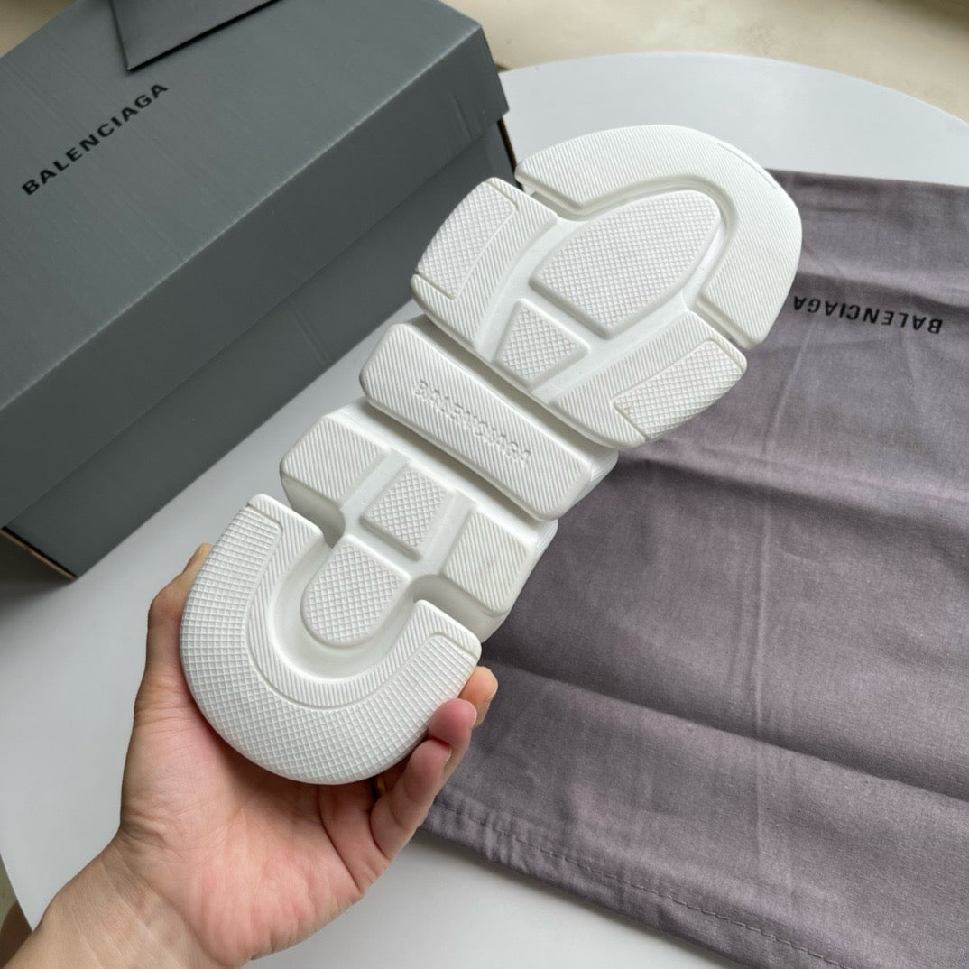 Weiße Turnschuhe