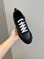 Black Knit Contrast Sole Low-Top - Men's