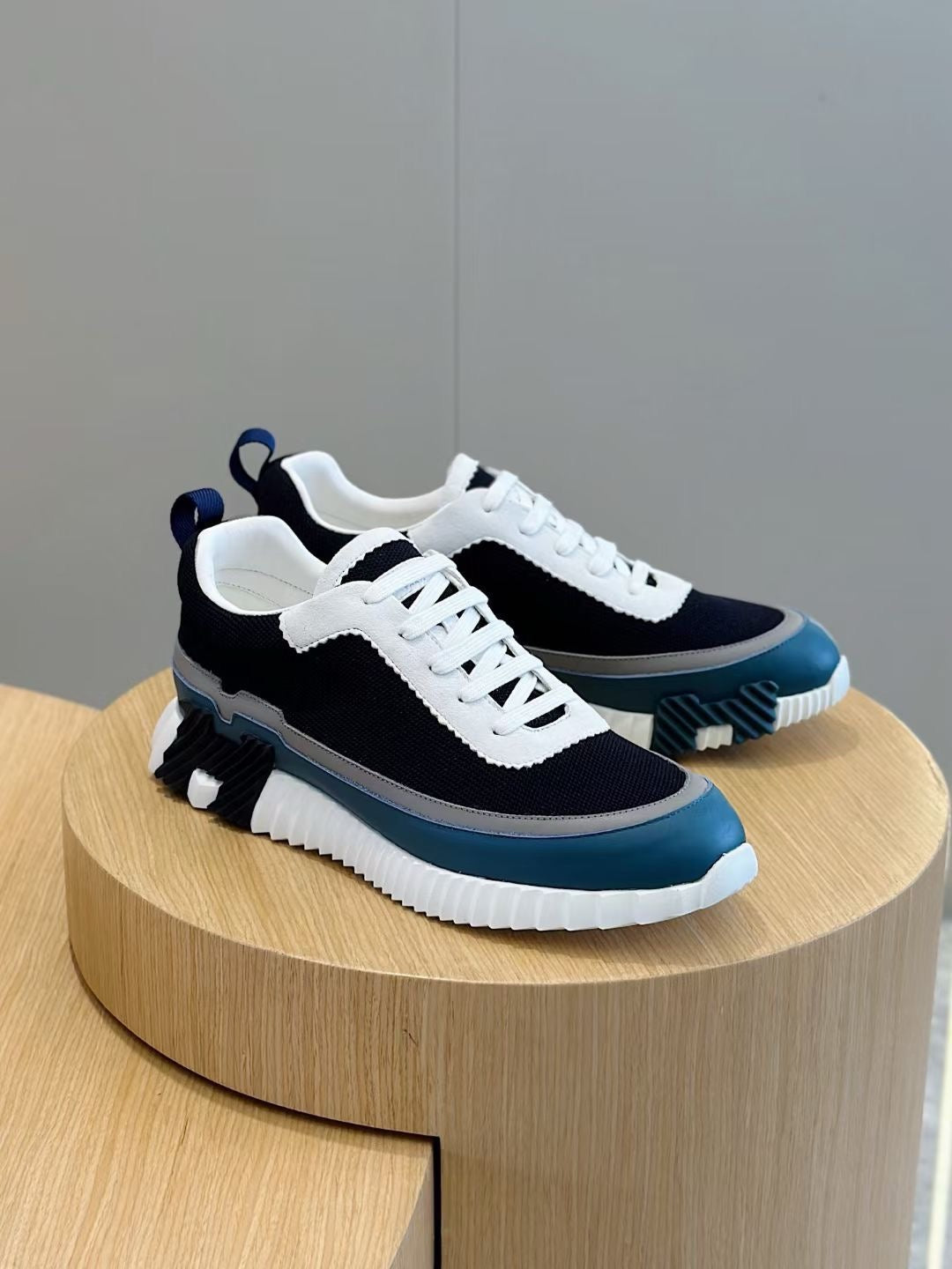 Navy Knit Contrast Sole Runner – Herren