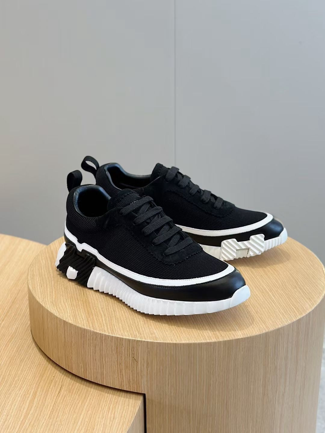 Navy Knit Contrast Sole Runner – Herren