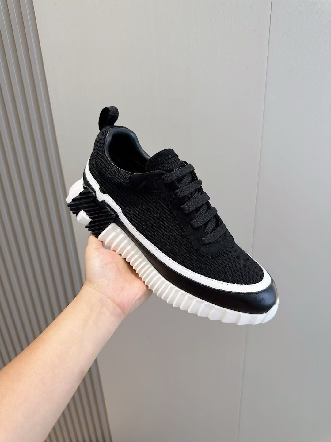 Navy Knit Contrast Sole Runner – Herren