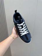 Marineblaue Low-Top-Sneaker aus Veloursleder und Einsätzen – Herren