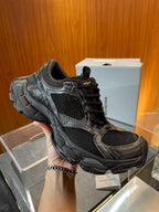 Dunkle Distressed-Mesh-Sneaker