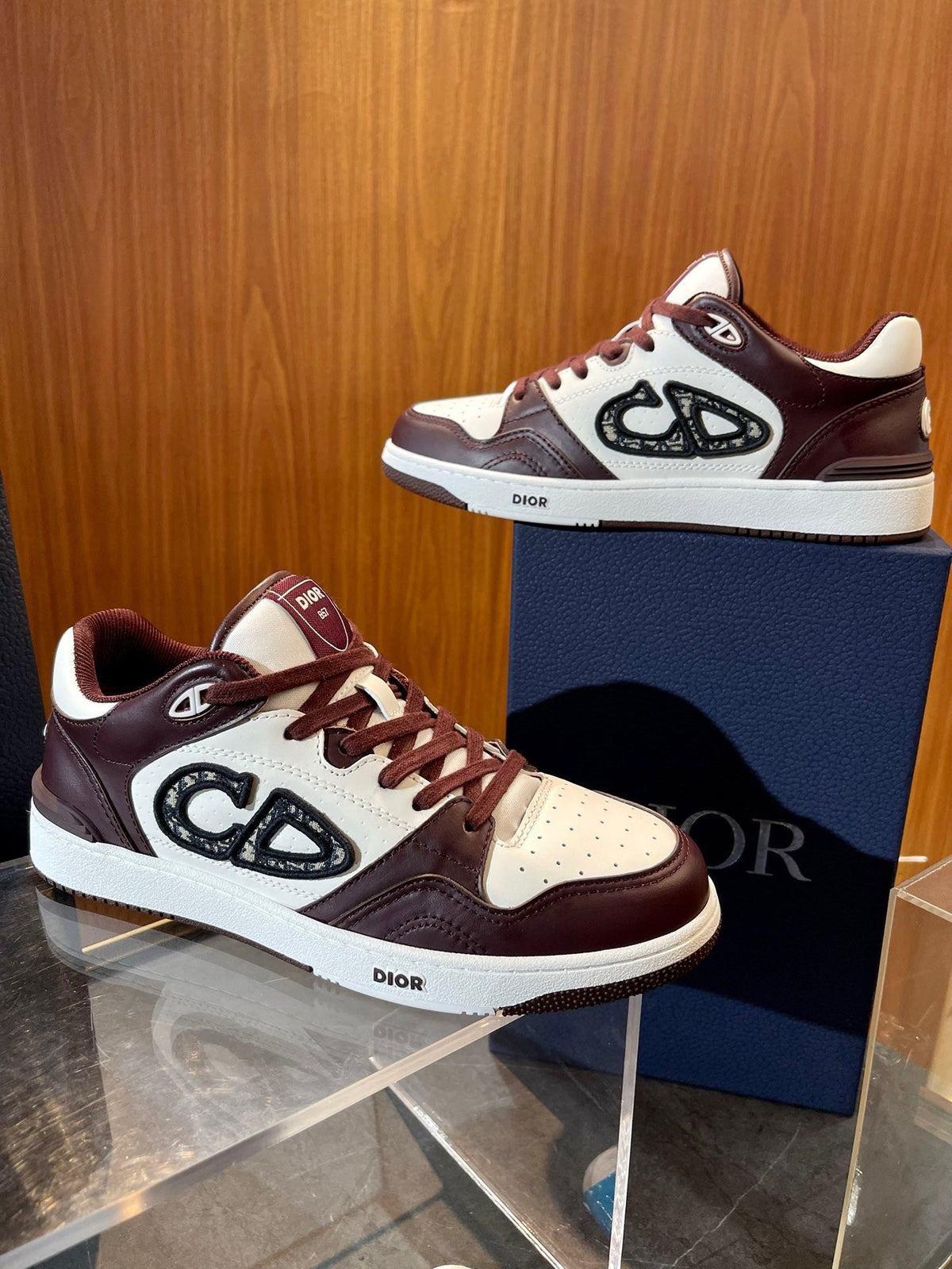 Türkisblaue CD-Sneaker aus Leder mit niedriger Silhouette – Herren