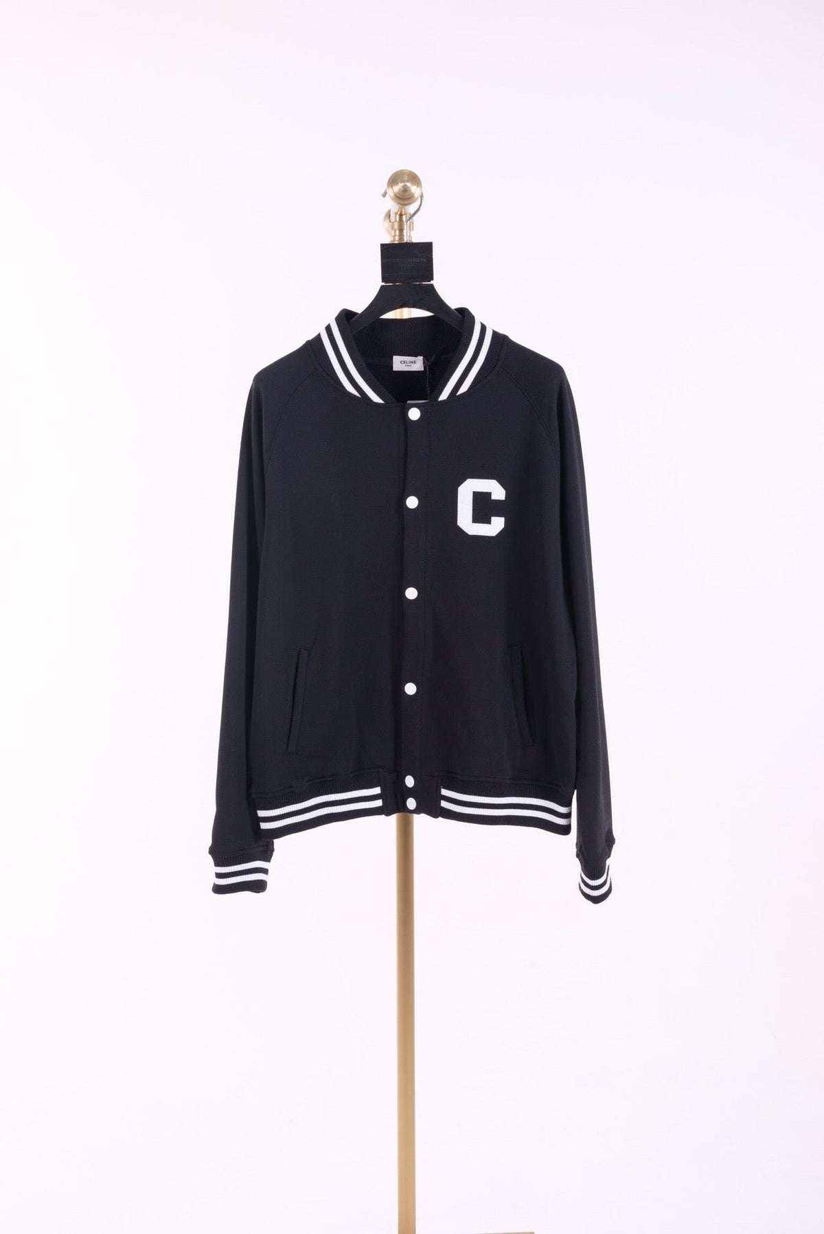 Herren-Cardigan aus Navy-Wolle mit Buchstaben