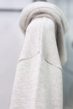 Graue Baumwoll-Jacke mit Reißverschluss und gestreiften Ärmeln – Herren