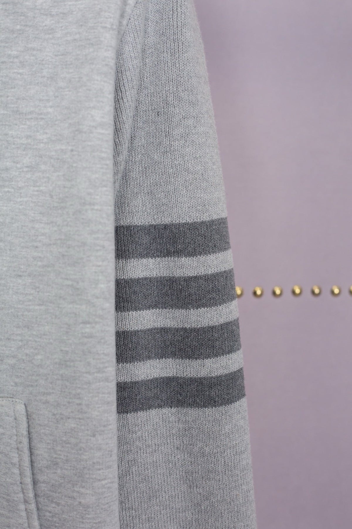 Grauer Baumwollpullover mit Streifen – Herren