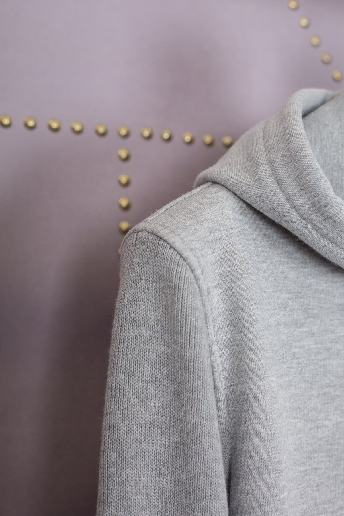 Grauer Baumwollpullover mit Streifen – Herren