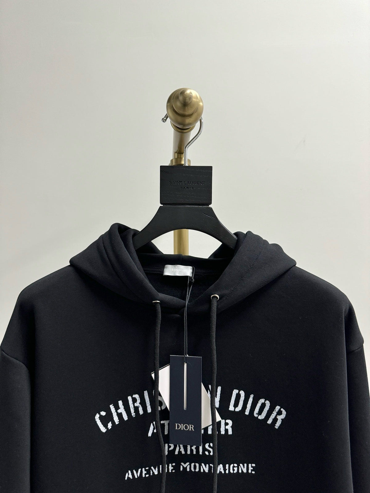 Schwarzer Baumwoll-Pullover mit Brustaufdruck – Herren