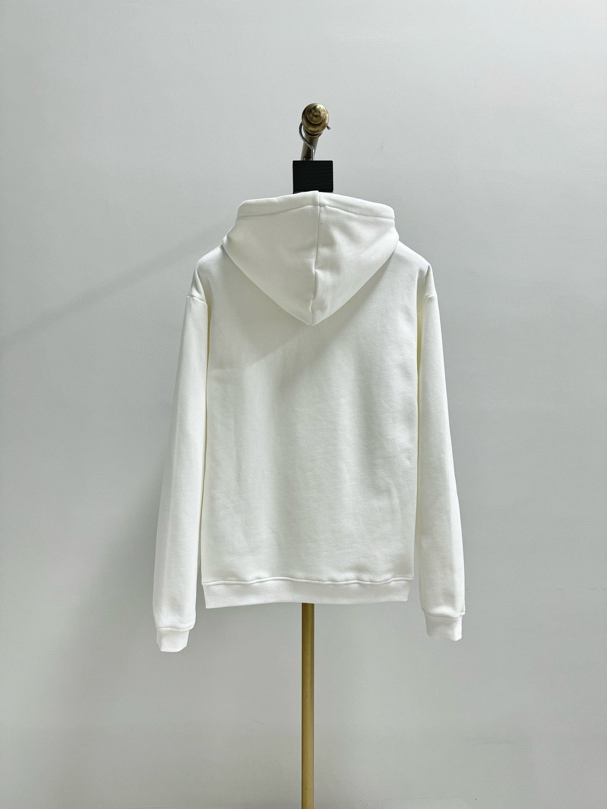 Schwarzer Baumwoll-Pullover mit Brustaufdruck – Herren