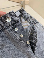Graue Acid-Wash Jeans mit geradem Bein - Damen