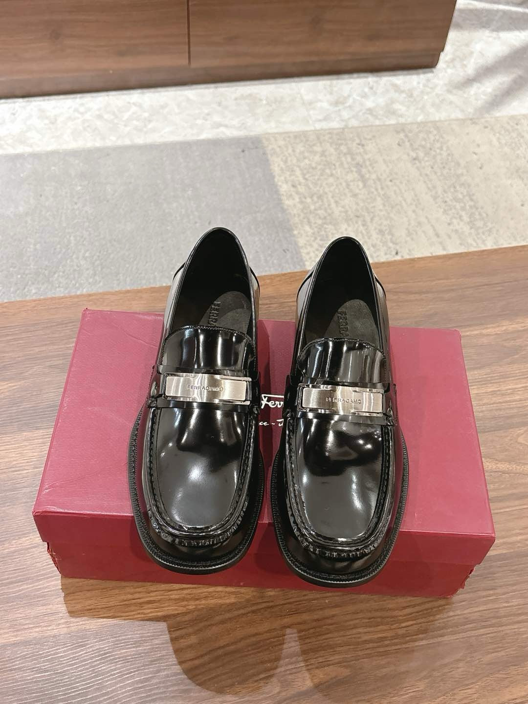 Black Leather Chunky Sole Loafer - Men's