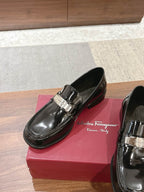 Schwarzer Leder-Loafer mit klobiger Sohle – Herren