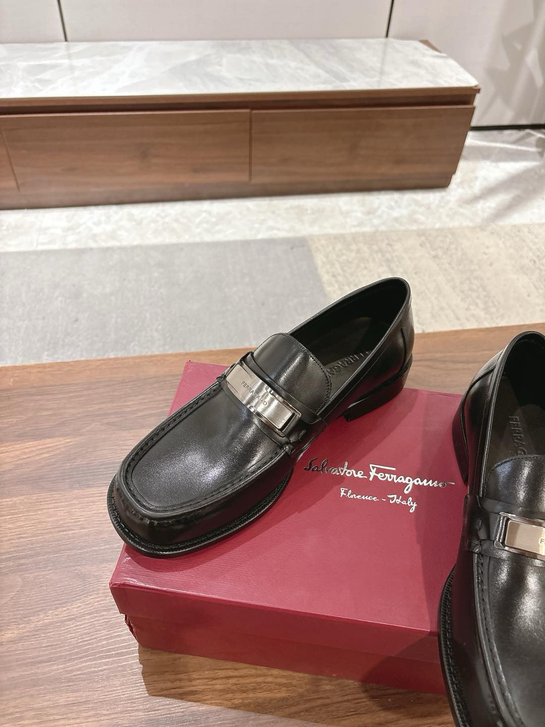 Black Leather Chunky Bit Loafer - Men's