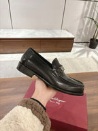 Schwarzer klobiger Bit-Loafer aus Leder – Herren
