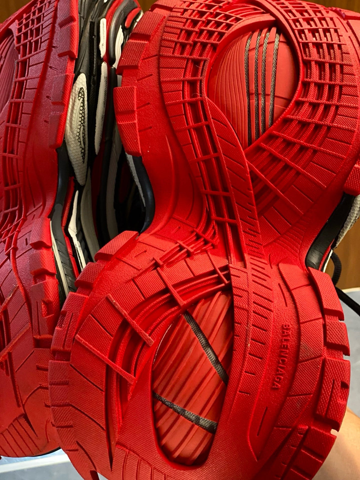 Panelled Runner Dunkelgraue Sneakers