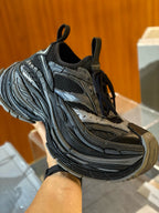 Panelled Runner Dunkelgraue Sneakers