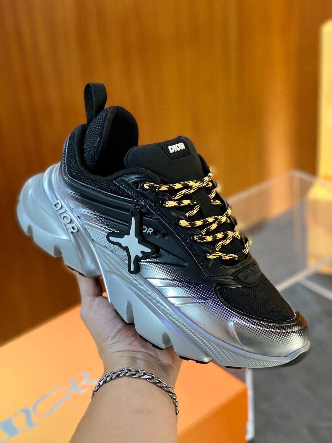 Mesh Runner Yellow Sneakers - Men's