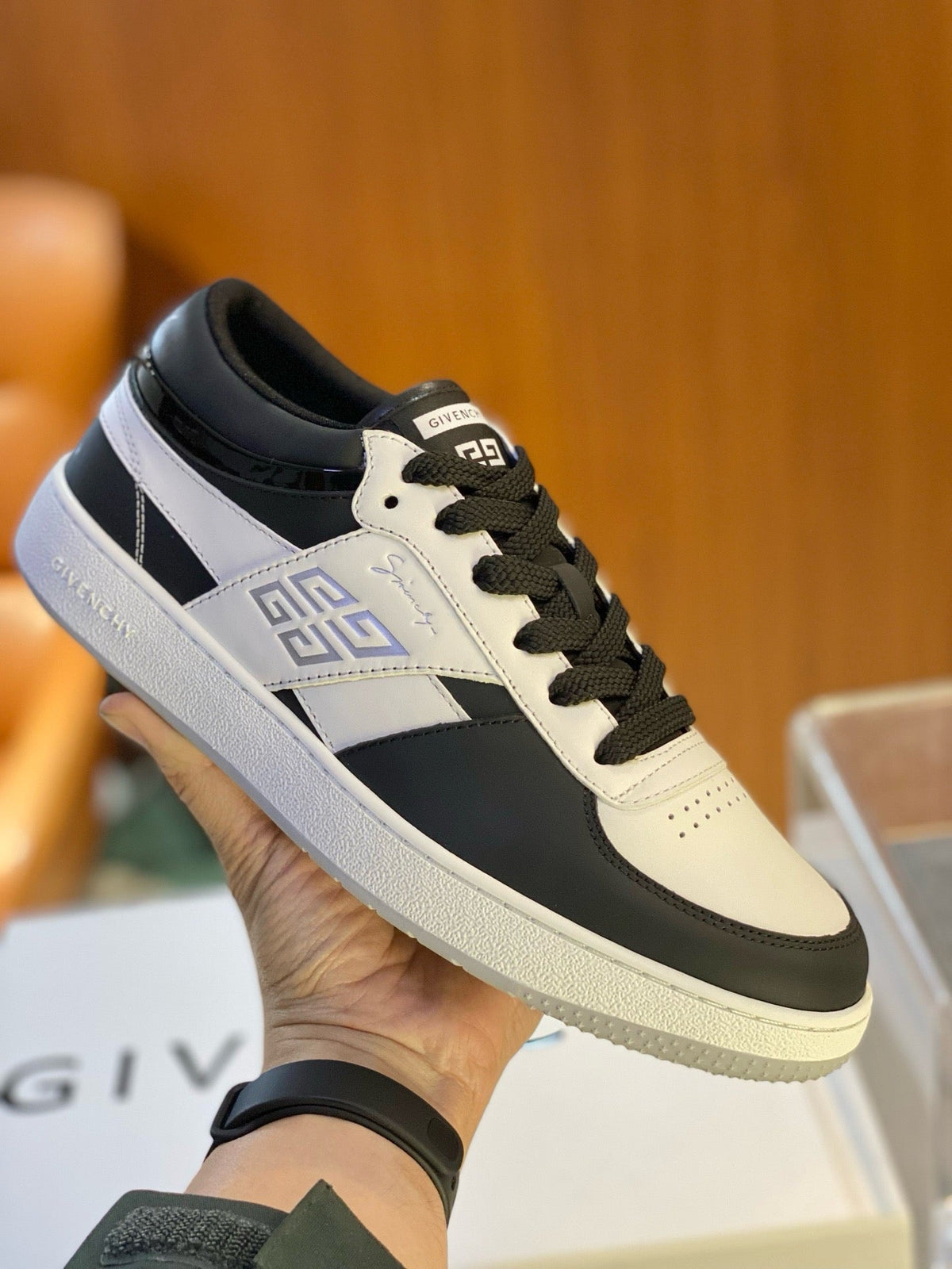 Cream Leather Colourblock Low-Top - Men's