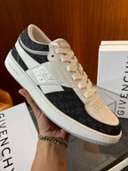 Cremefarbene Low-Top-Sneaker mit Leder-Paneelen – Herren