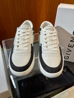 Cremefarbene Low-Top-Sneaker mit Leder-Paneelen – Herren
