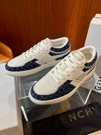 Cremefarbene Low-Top-Sneaker mit Leder-Paneelen – Herren