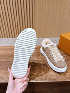 Schwarzer Wildleder-Shearling-gefütterter Low-Top – Damen