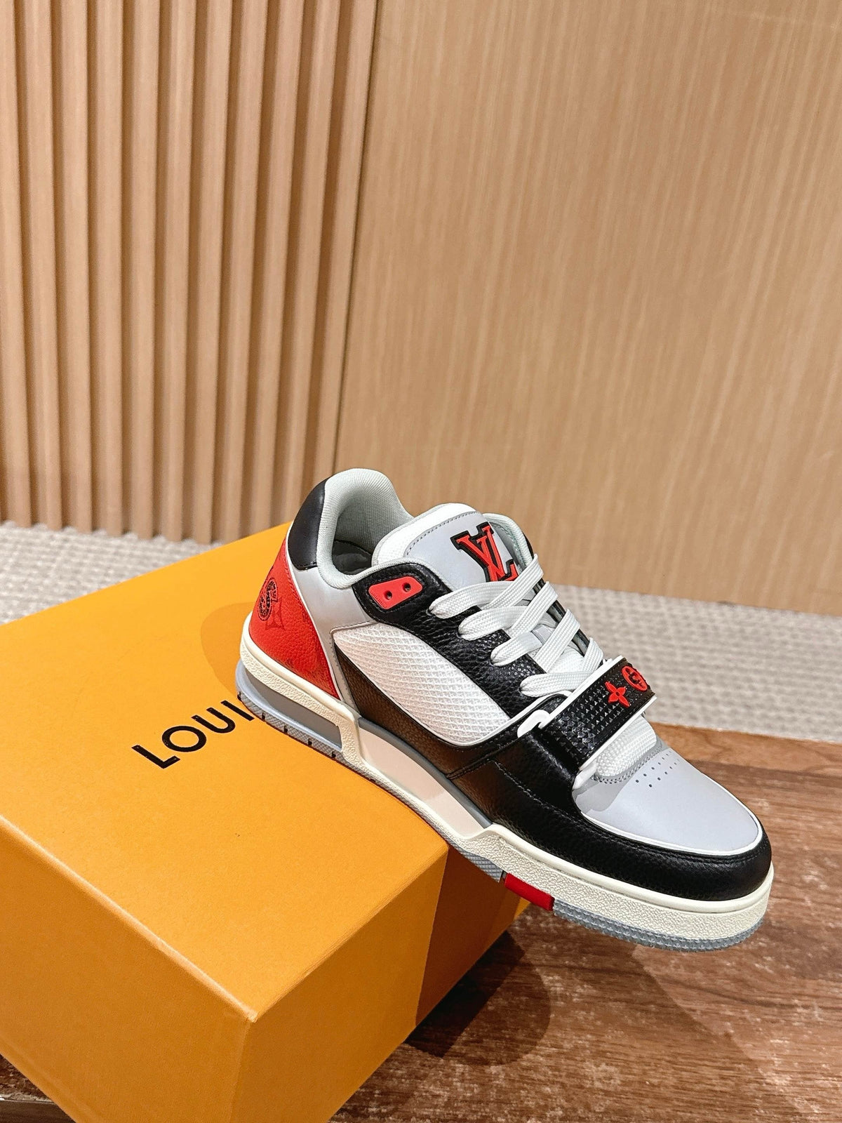 Grey Leather Colourblock Chunky - Men's