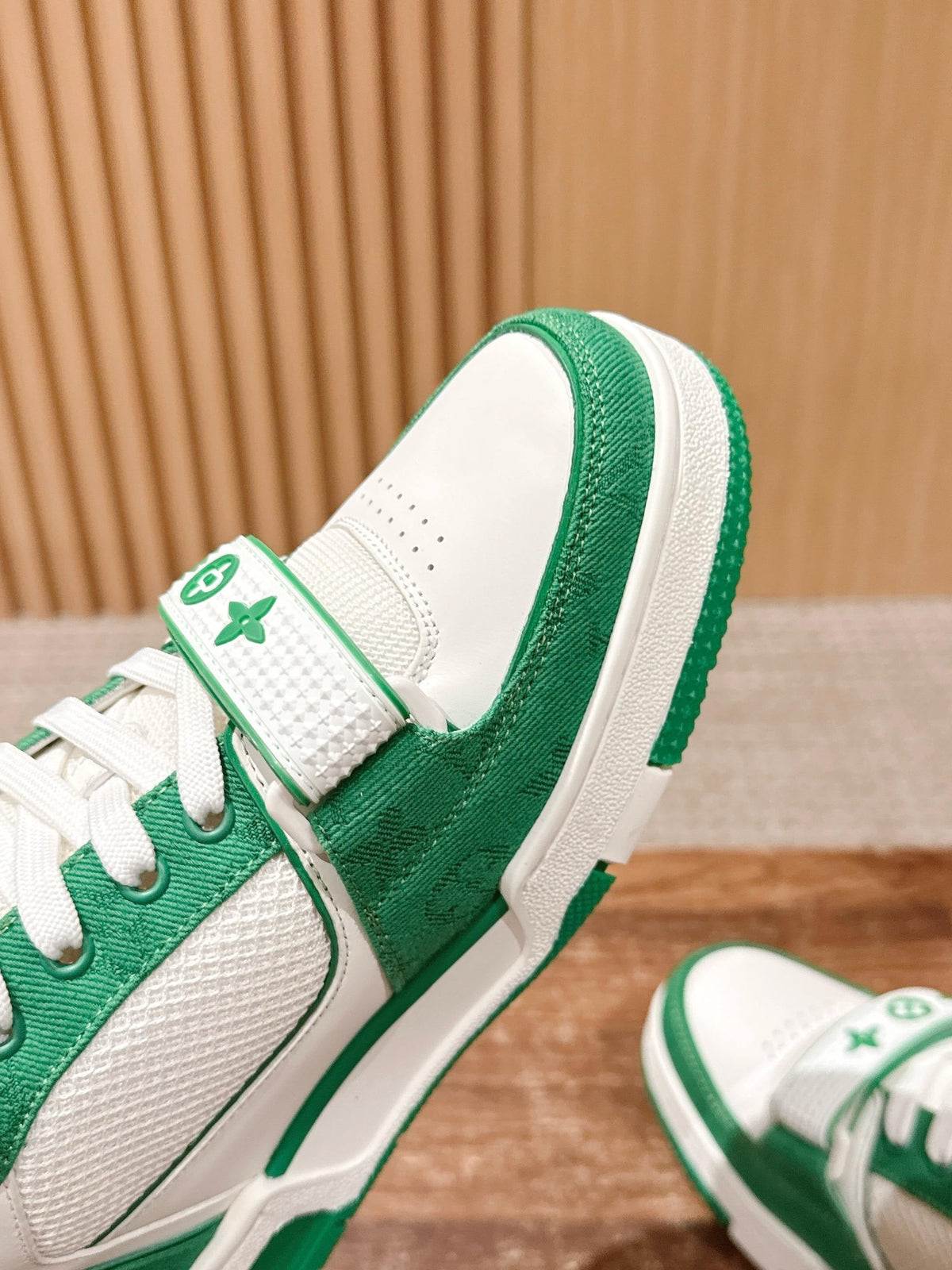 White Leather Graphic Chunky - Men's