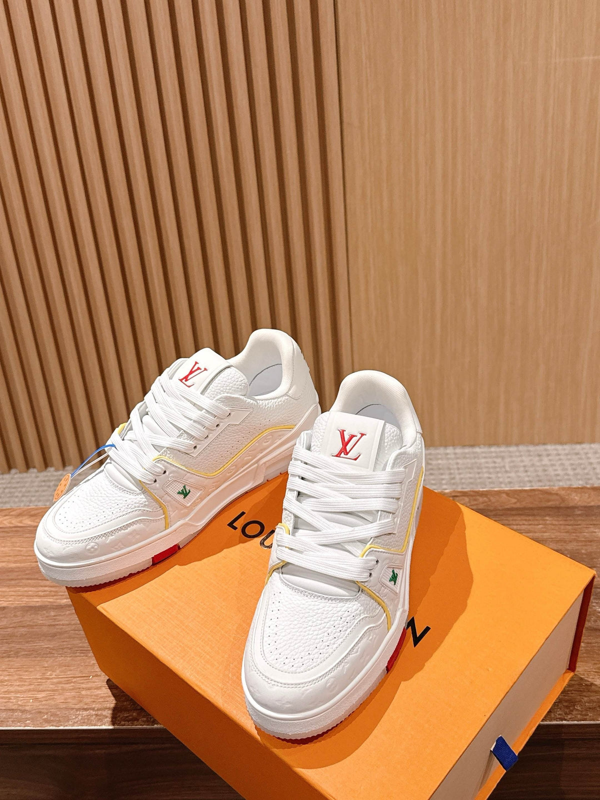 Trainer White Rainbow
