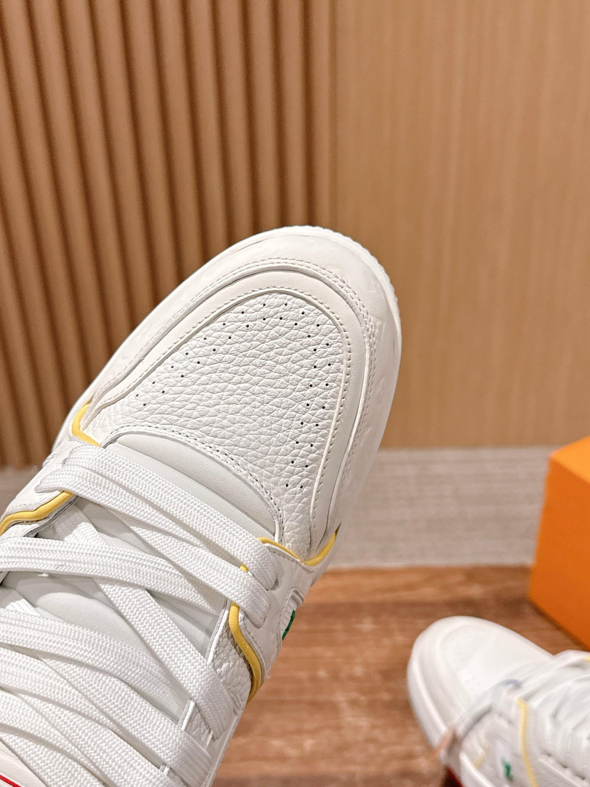 Trainer White Rainbow