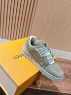 Trainer Black Textured
