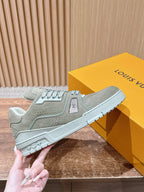 Trainer Black Textured