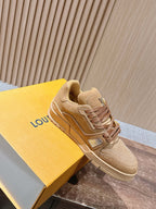 Trainer Black Textured