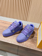 Trainer Black Textured