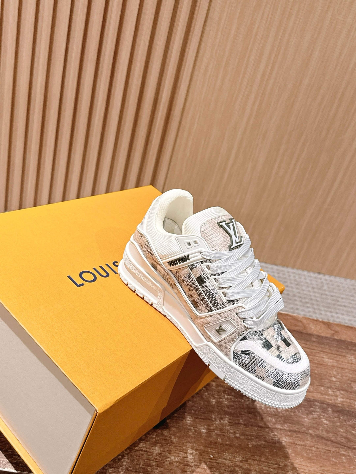 Trainer Monogram Denim