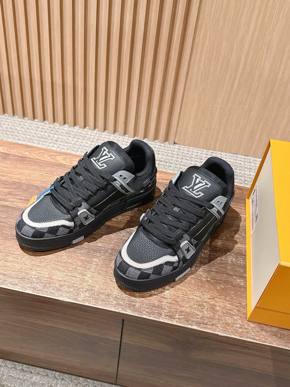 Trainer Monogram Denim