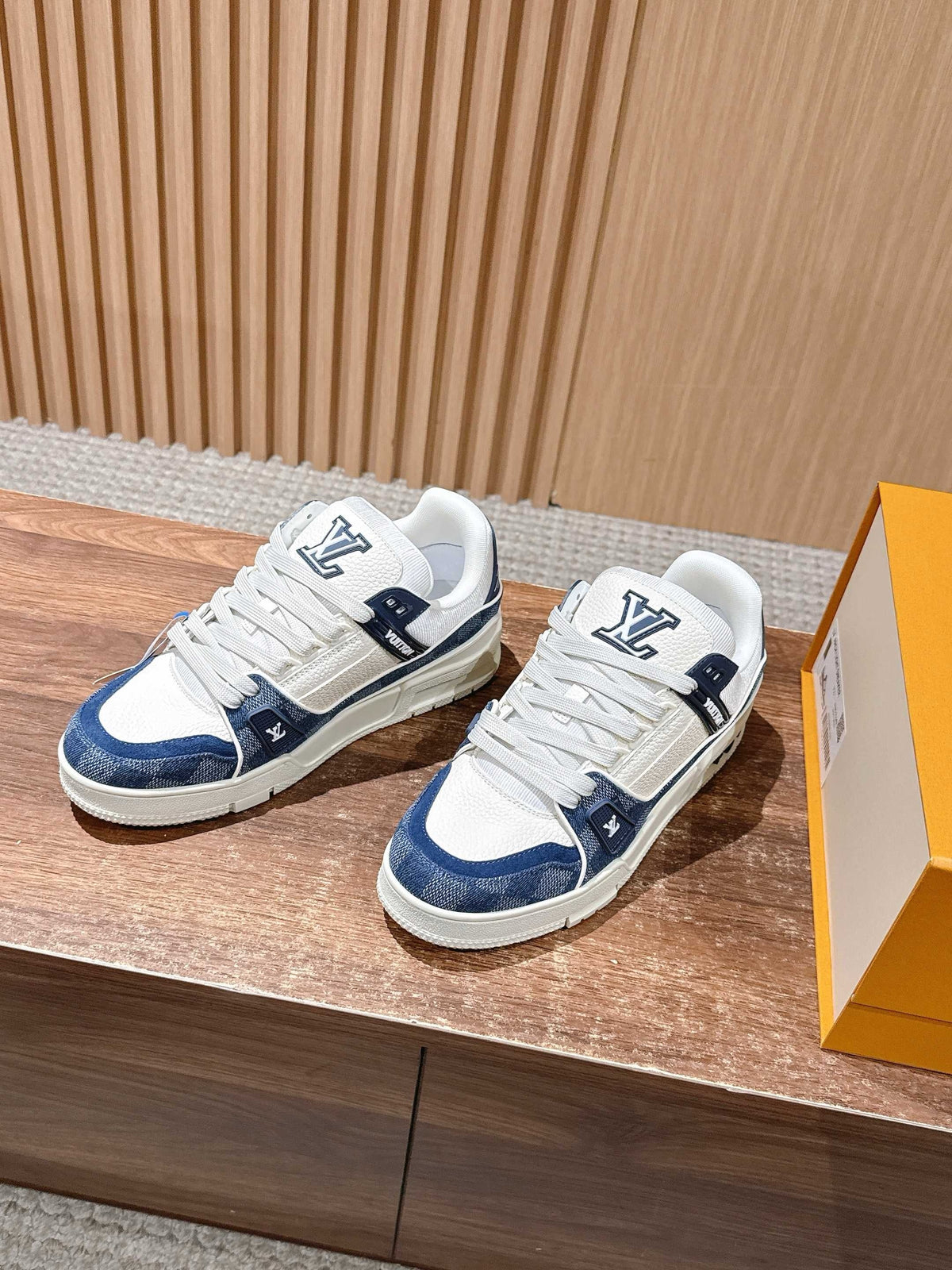 Trainer Monogram Denim