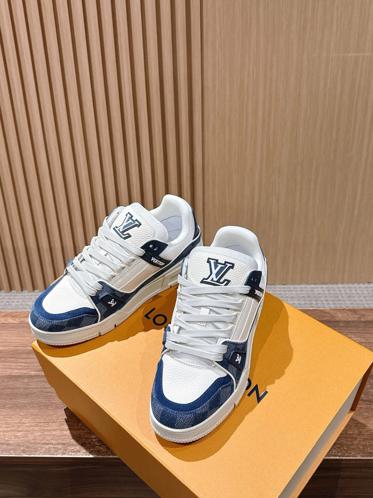 Trainer Monogram Denim