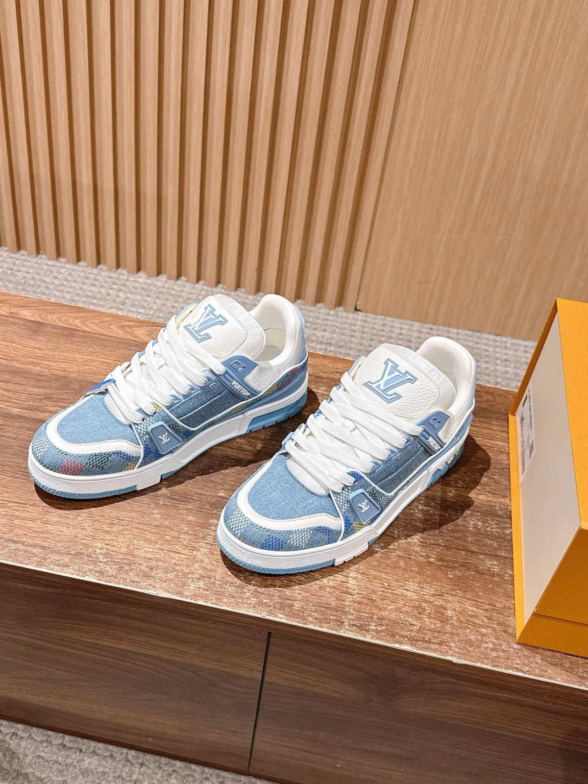 Trainer Monogram Denim