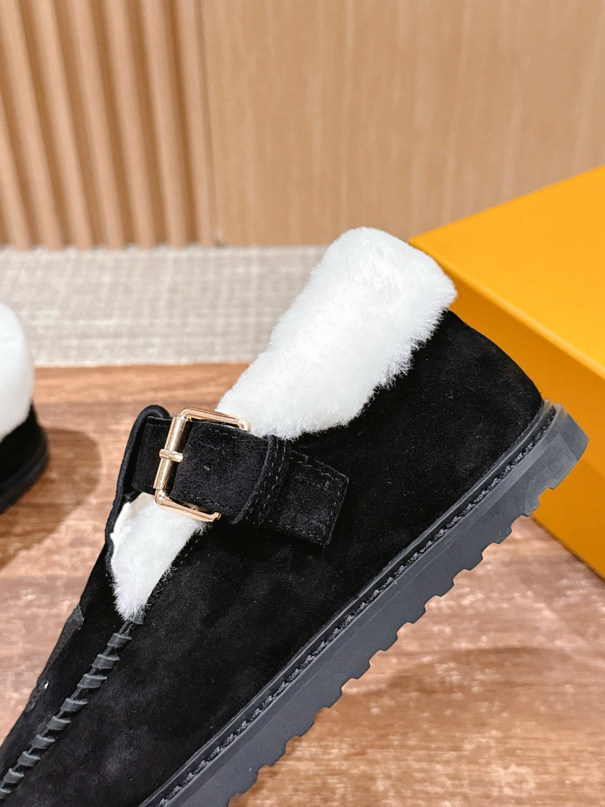 Mehrfarbige Mules