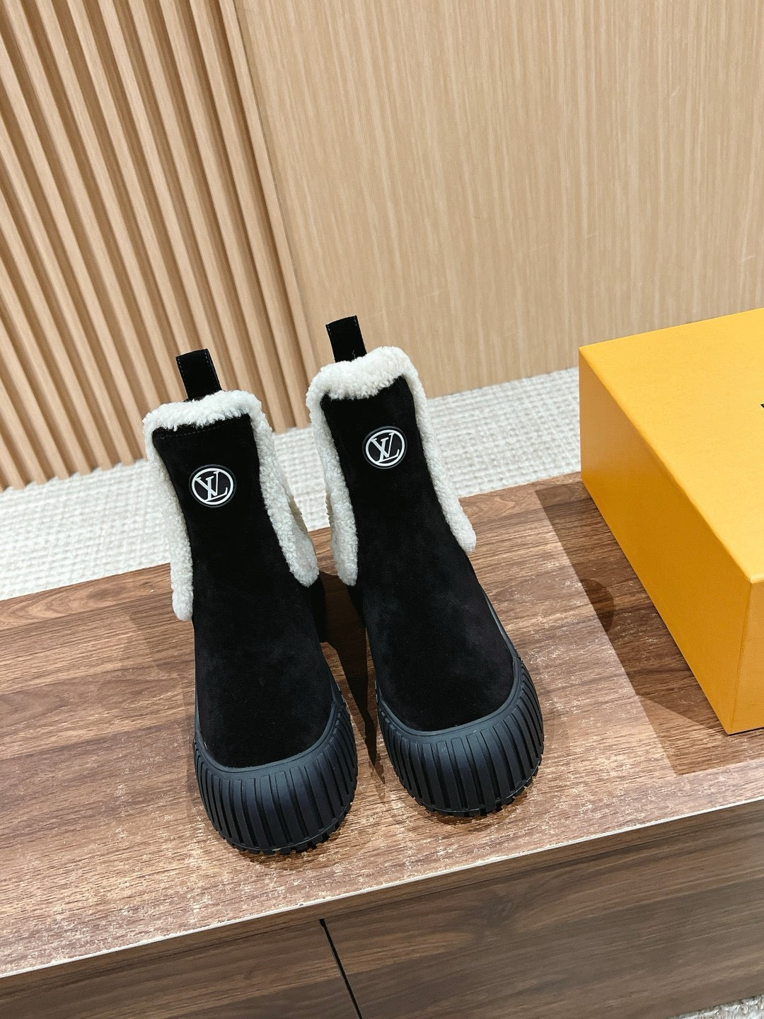 Black Leather Shearling-Lined Ankle Boot - Women's