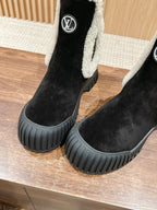 Black Leather Shearling-Lined Ankle Boot - Women's