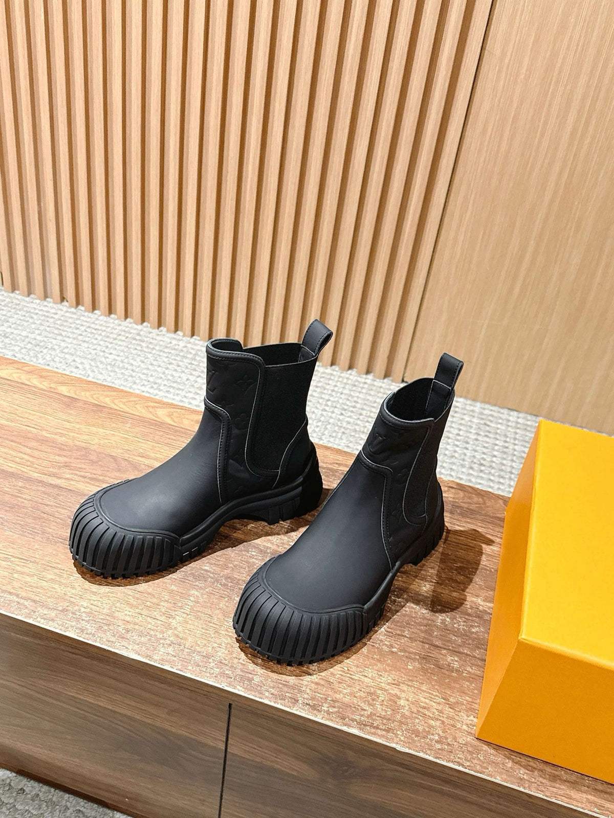 Black Leather Ridged Sole Chelsea Boot - Women's