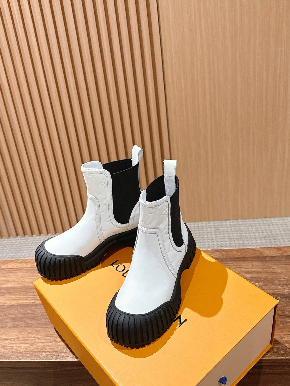Black Leather Ridged Sole Chelsea Boot - Women's