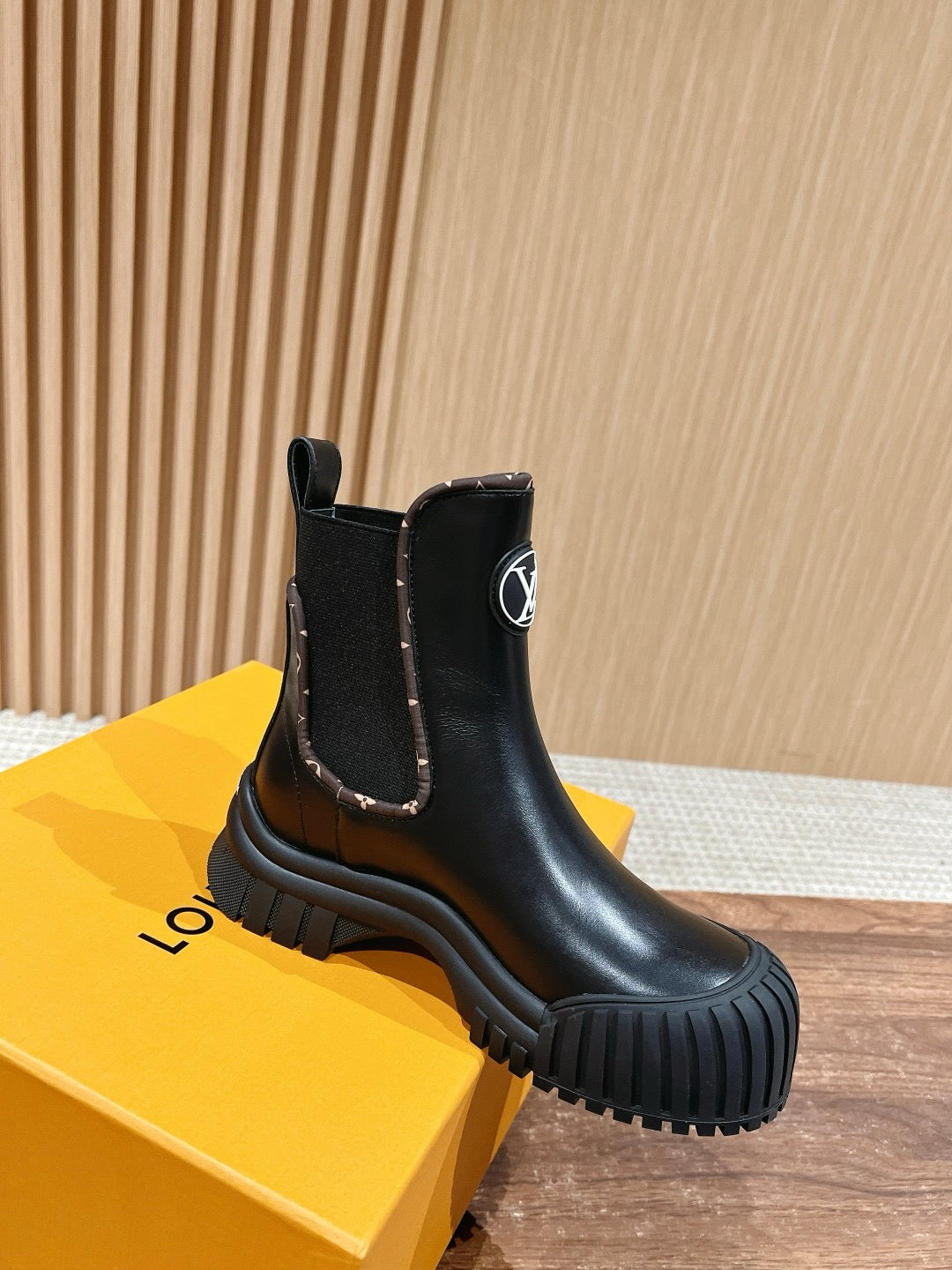 Black Leather Logo Chelsea Boot - Women's
