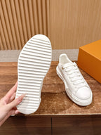 Weißer Low-Top mit Monogramm-Zehenkappe aus Leder – Damen